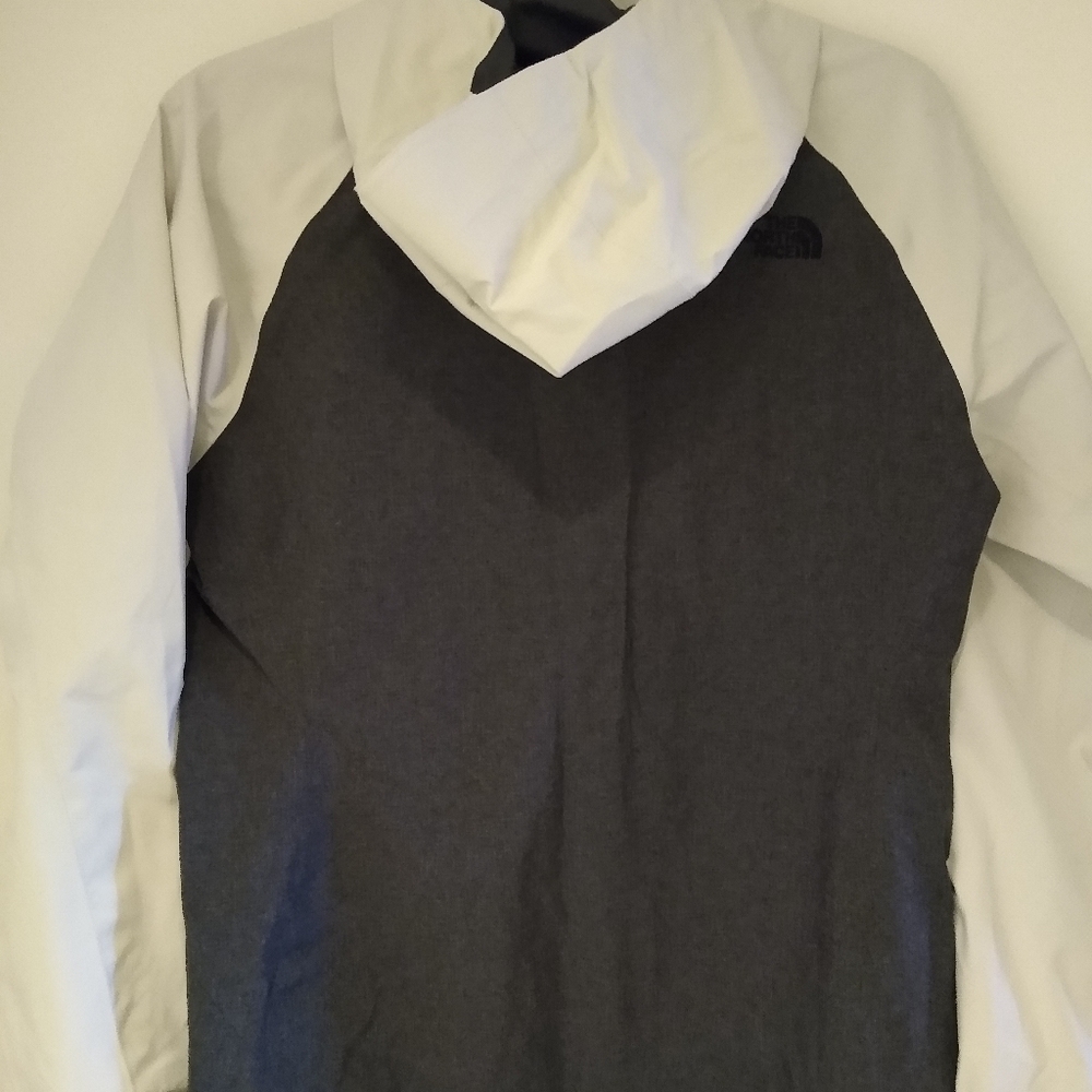 North Face Jacket Waterproof Fall Winter - image 4